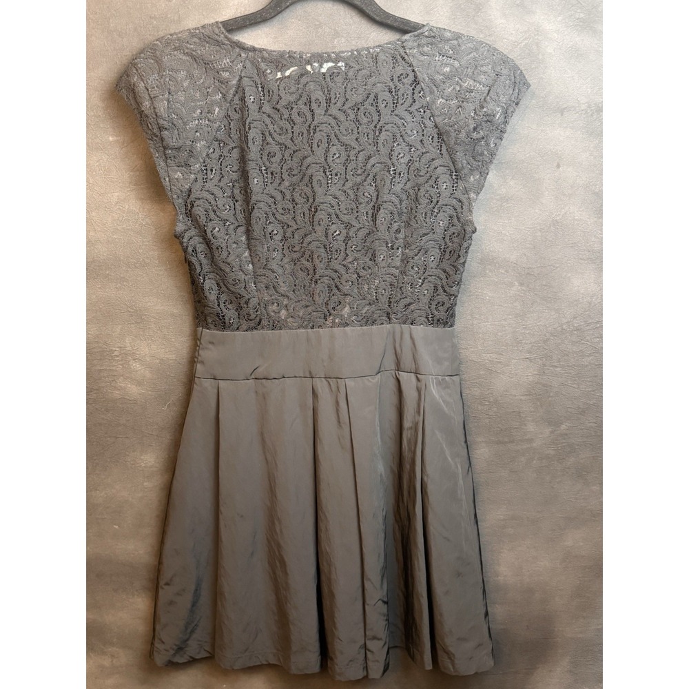 KIMCHI BLUE Urban Outfitters Dress Black Lace A-Line Skater Womens Sz 2 Small